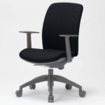 チェア アイコ OA-2135TJ ミドルバック T型肘付きタイプ φ60mm大口径ナイロン双輪キャスター採用